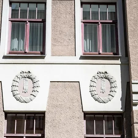 Art Nouveau Gem In Embassy District Apartamento *